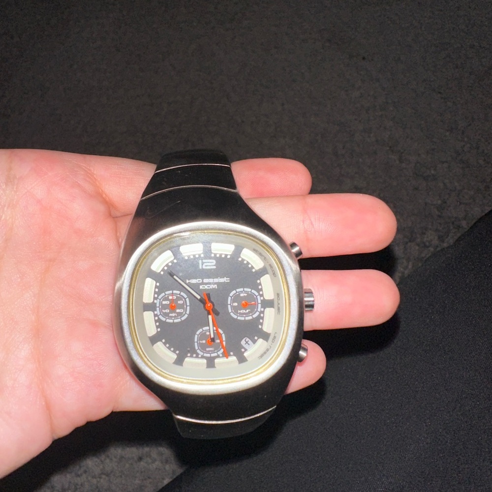 Vintage Nike Men’s Triax Armored Chrono II watch